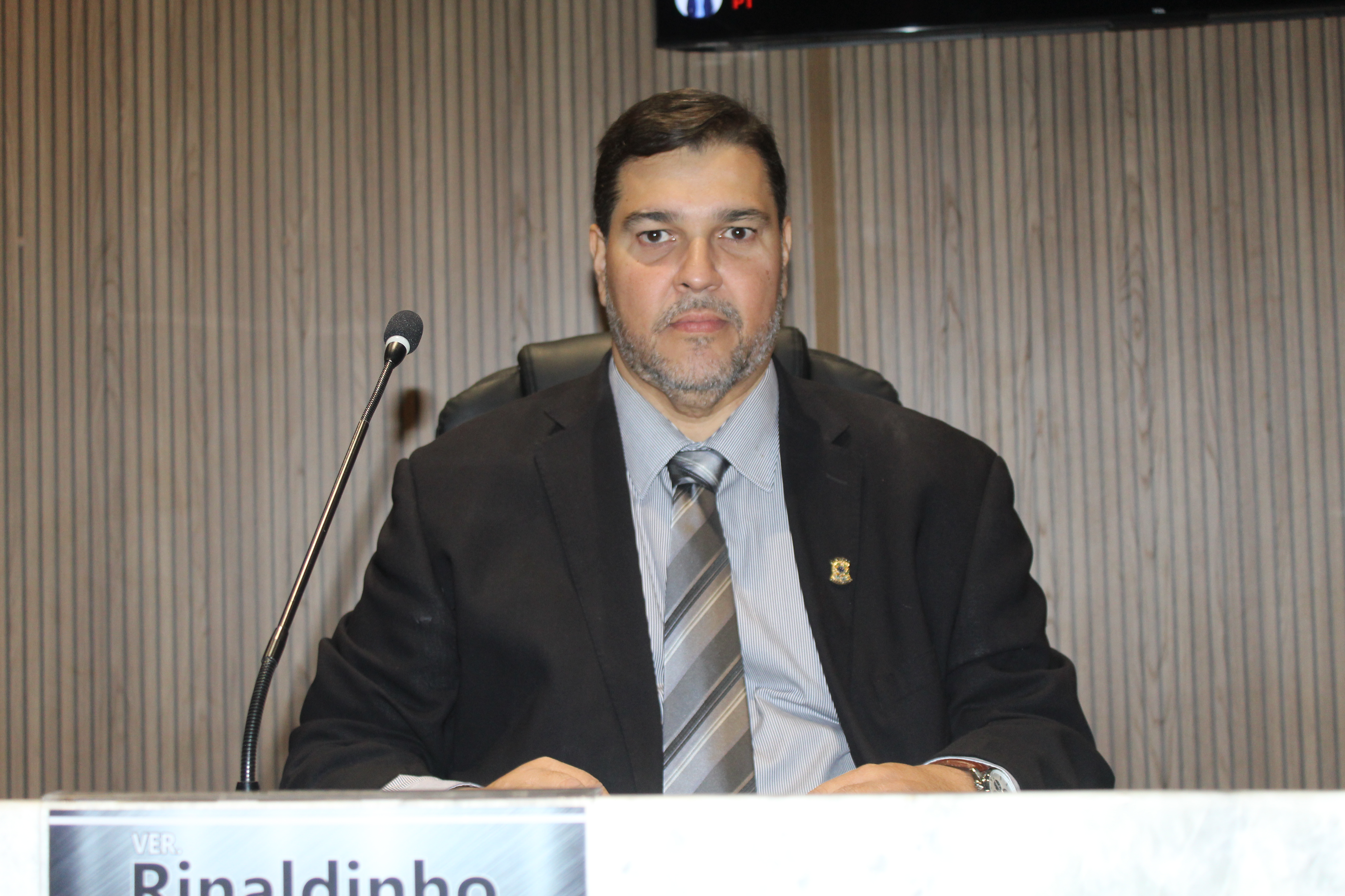 Vereador Rinaldinho fala sobre cobranças por melhorias no abastecimento de água em Picos