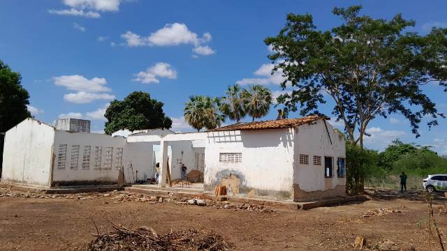 Prefeitura de Picos reforma e amplia escola para 200 alunos no Bairro Ipueiras